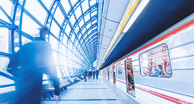 孕妇坐地铁担心安检机辐射？