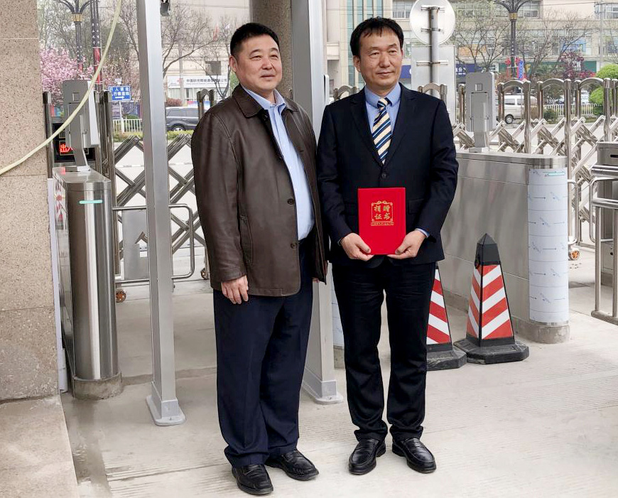 ag公司科技企：献